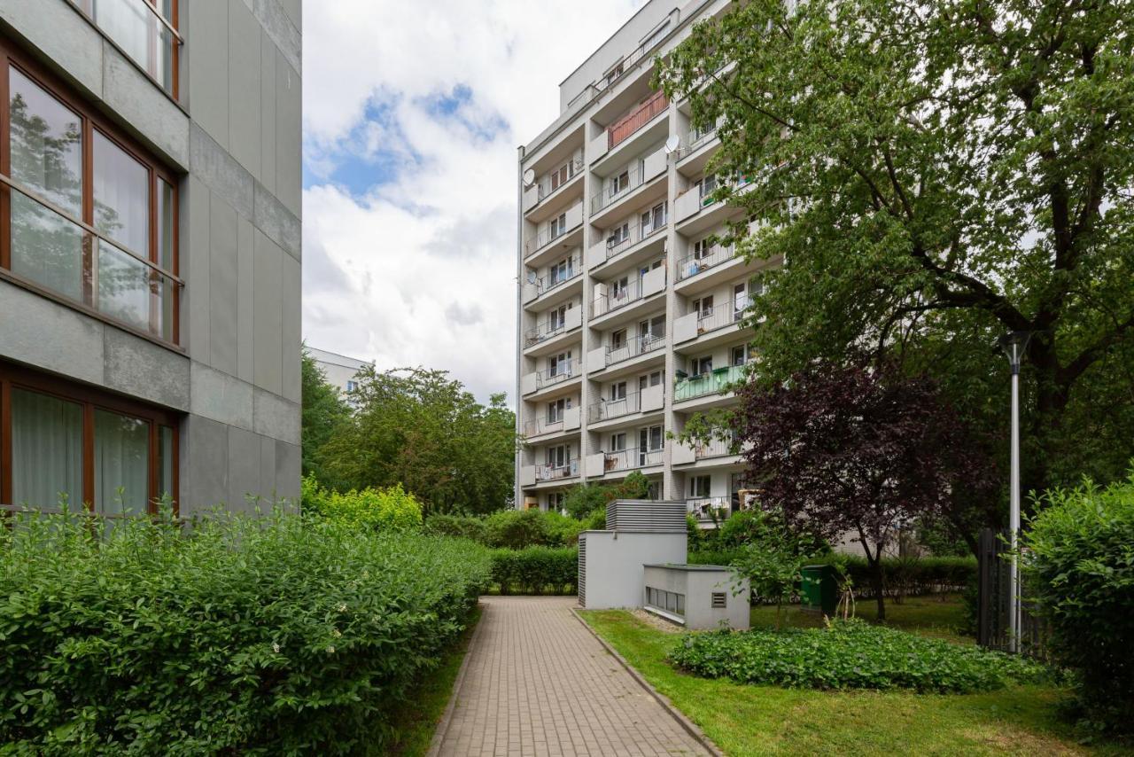 Central Apartment Solec Wilanowska By Noclegi Renters Varşovia Exterior foto